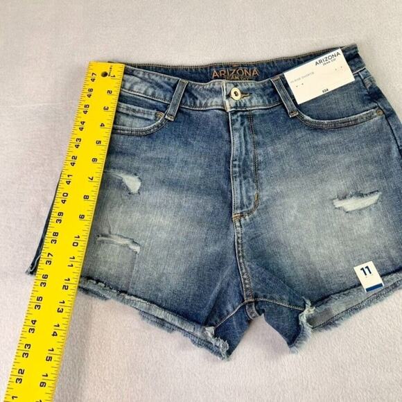 Arizona Jean Company Shorts Women 11 Distressed Hi-Rise Shortie Factory Zip Hem - Picture 2 of 9